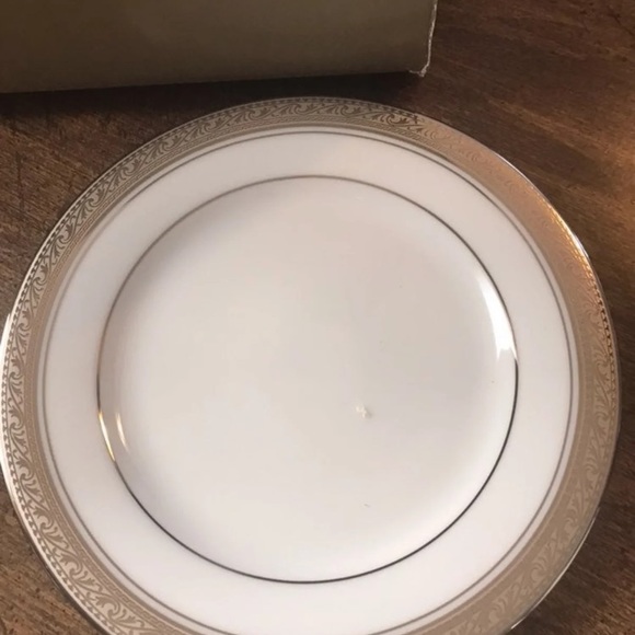 Noritake Fine china - Picture 3 of 7